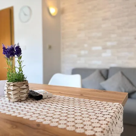 In House Apartma